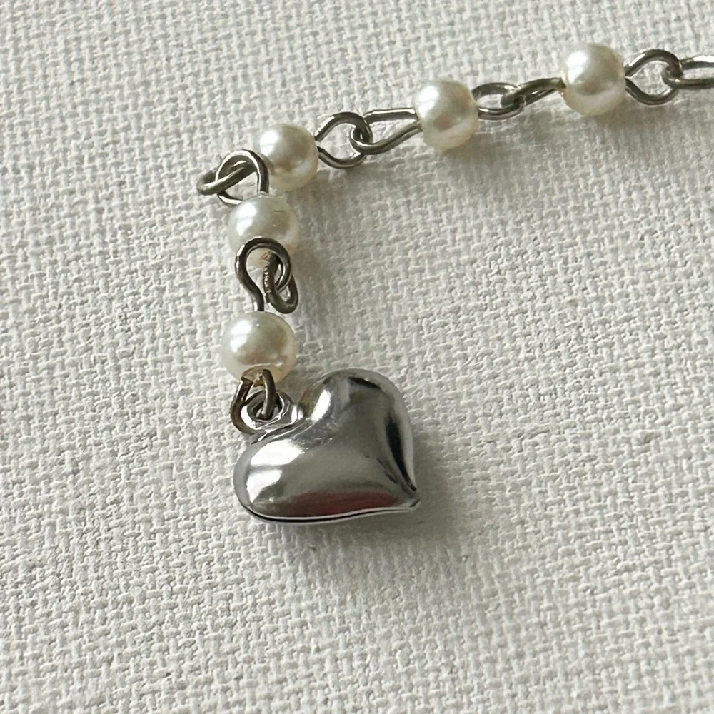 Glass pearls Elegant Silver Heart Pendant Necklace - Picture 7 of 8